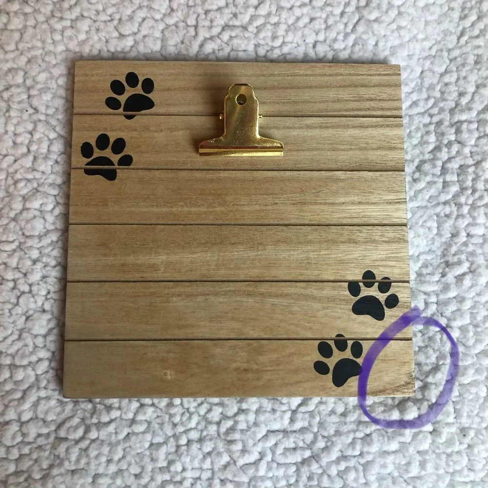 Paw Print frame